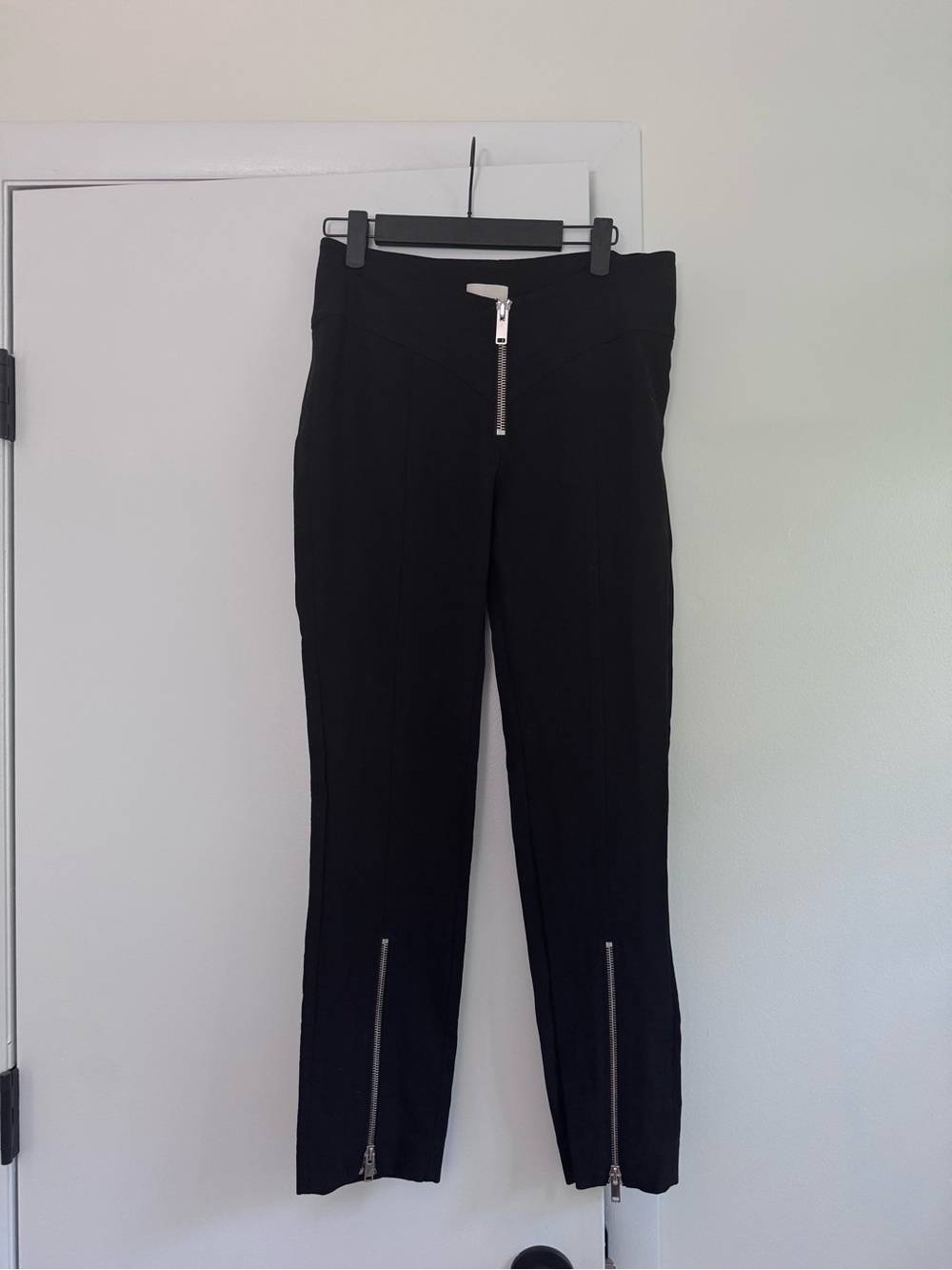 Khaite Meadow black pants with zip ankles Size 6, work trousers quiet luxury